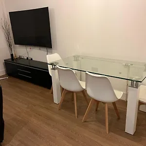 Comfy One Bedroom London